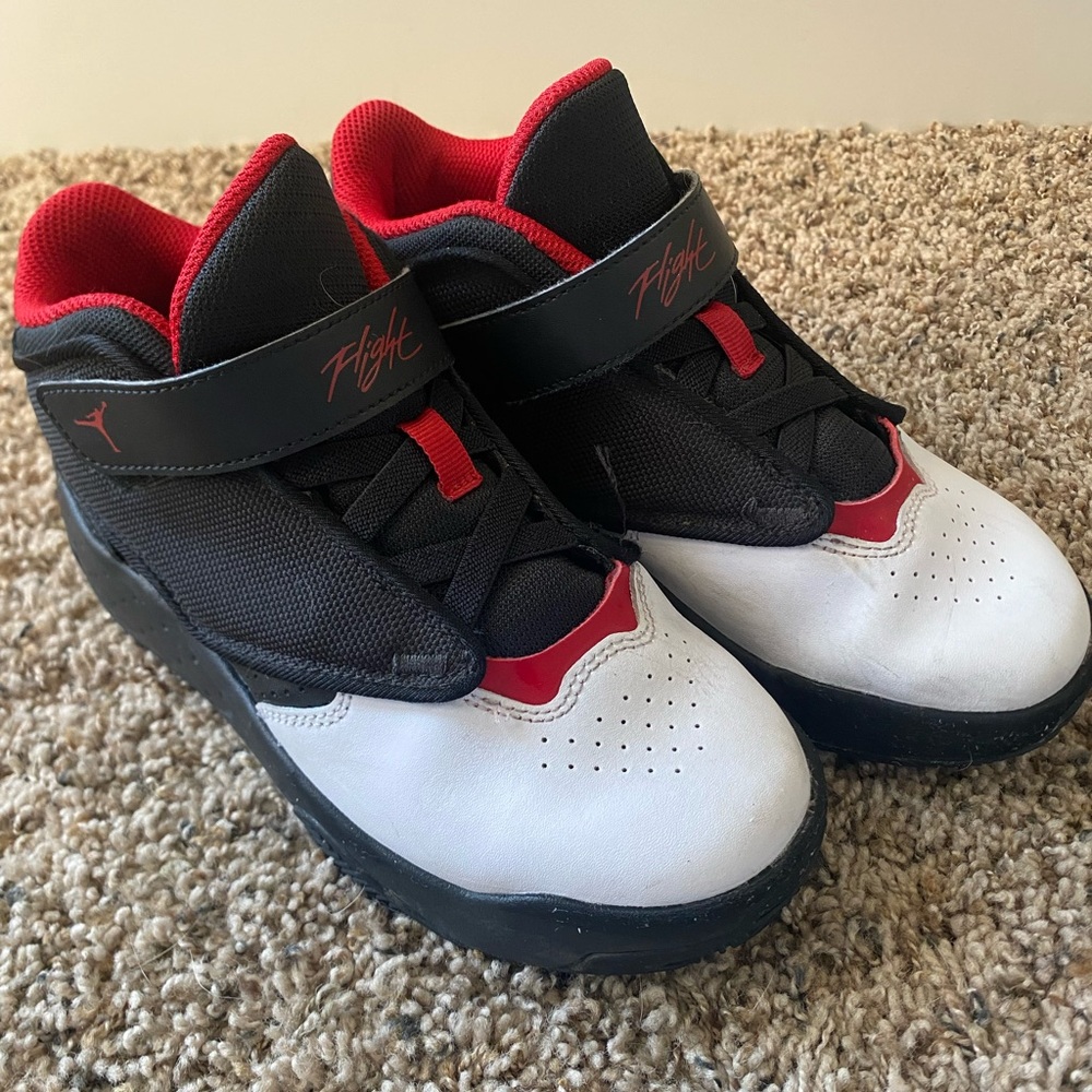 Boys Jordan Flight